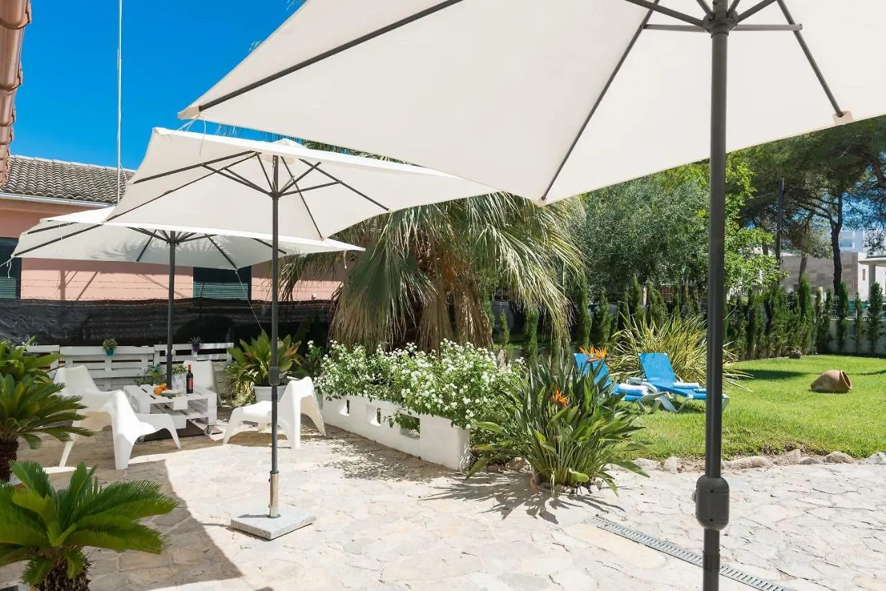 Villa Can Blau Port de Alcudia  Spain